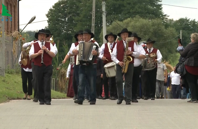 Dożynki w Giławach